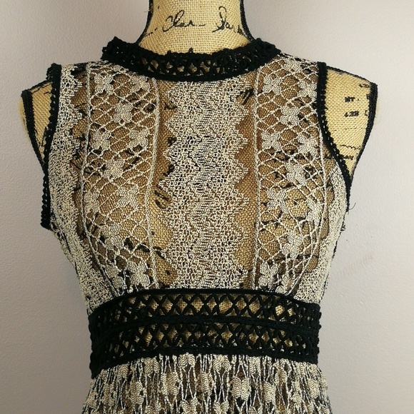 A'Reve Dresses & Skirts - A'Reve Lace dress